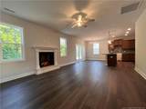 240 Sacksonia Street - Photo 11