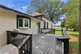908 Middle Road - Photo 32