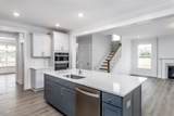 200 Kissington Way - Photo 10