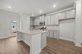 718 Winton Way - Photo 4