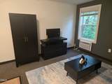 5104 Hollyridge Drive - Photo 9