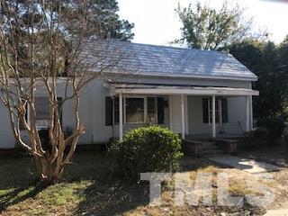 406 11th Street - Photo 1