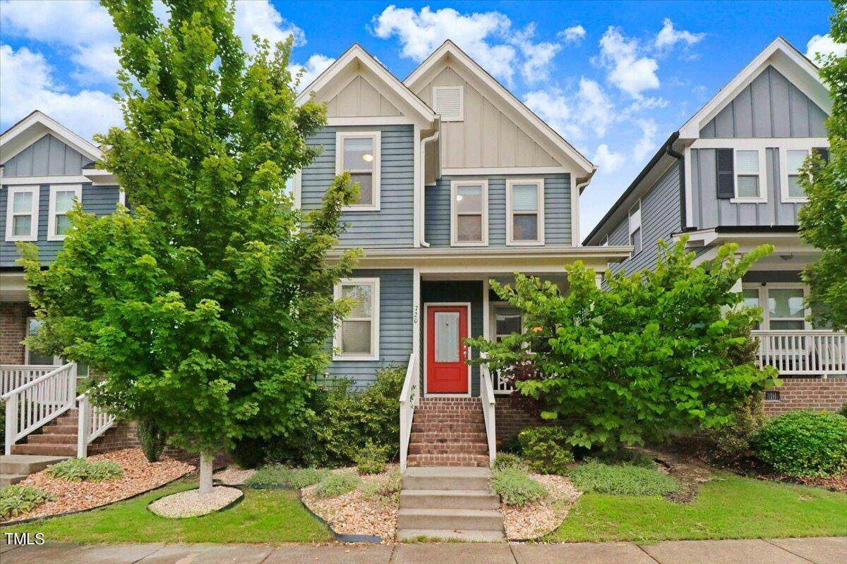 720 Groveview Wynd - Photo 1