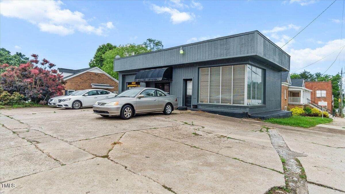 201 Main Street - Photo 1