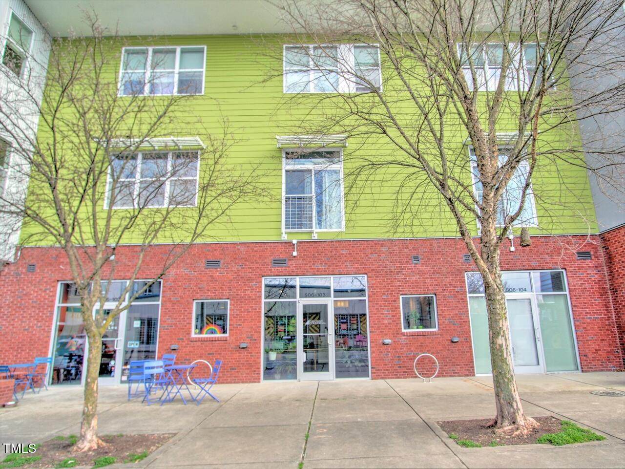 506 Mangum Street - Photo 1