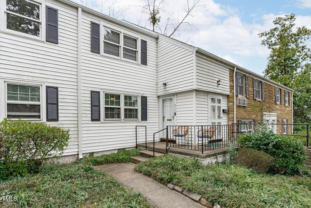 975 St Marys Street - Photo 1