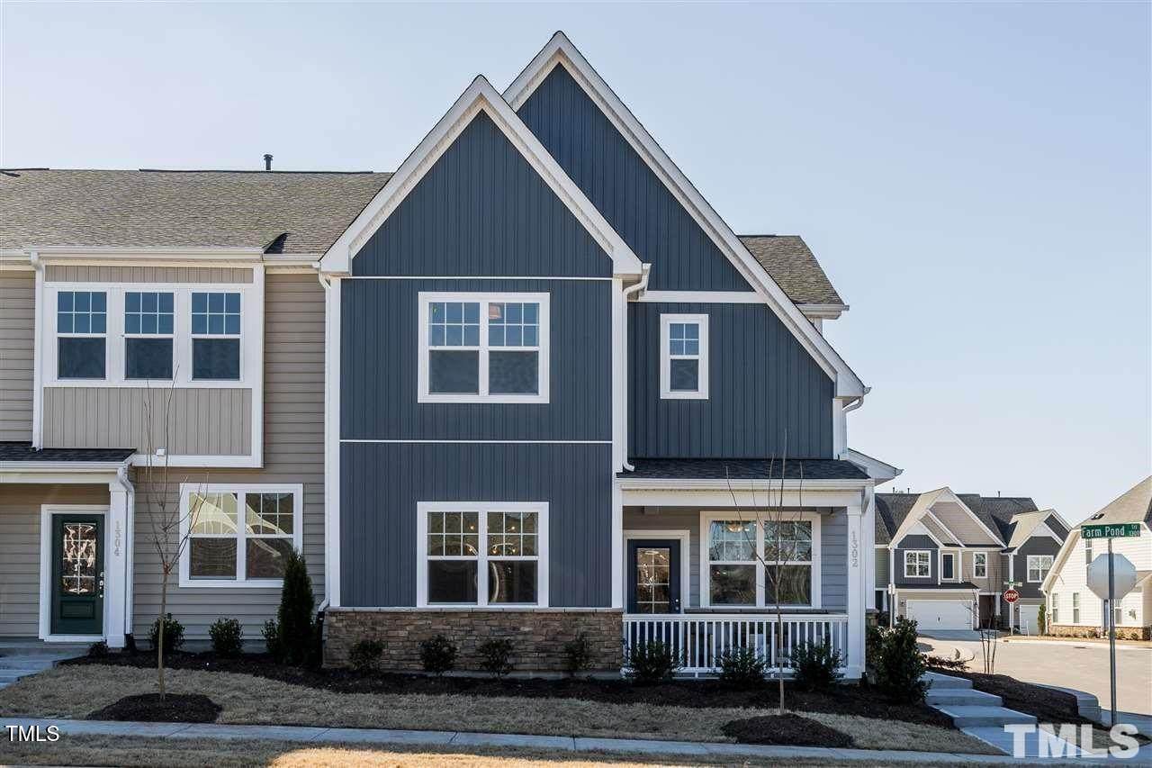 1302 Farm Pond Trail - Photo 1