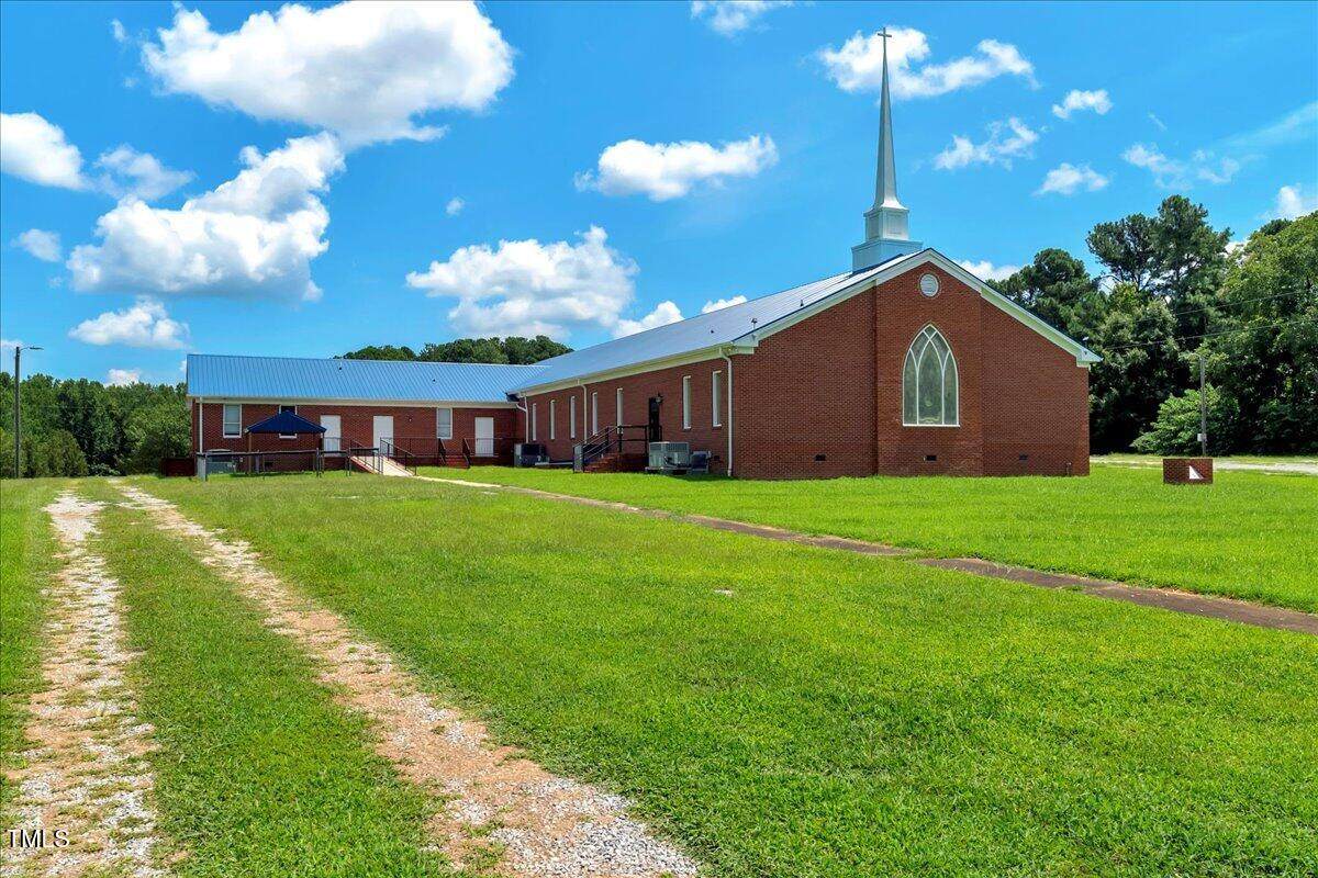 1020 Us Hwy 158 - Photo 1