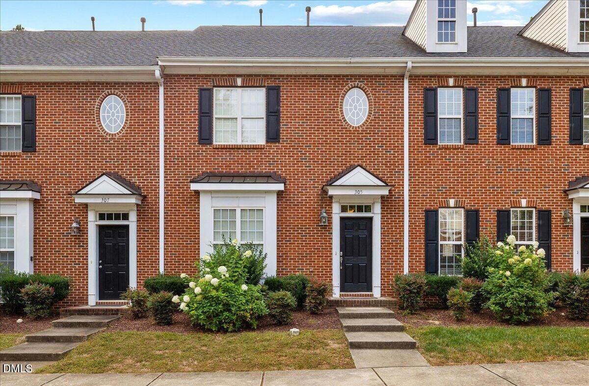 305 Savannah Ridge Road - Photo 1