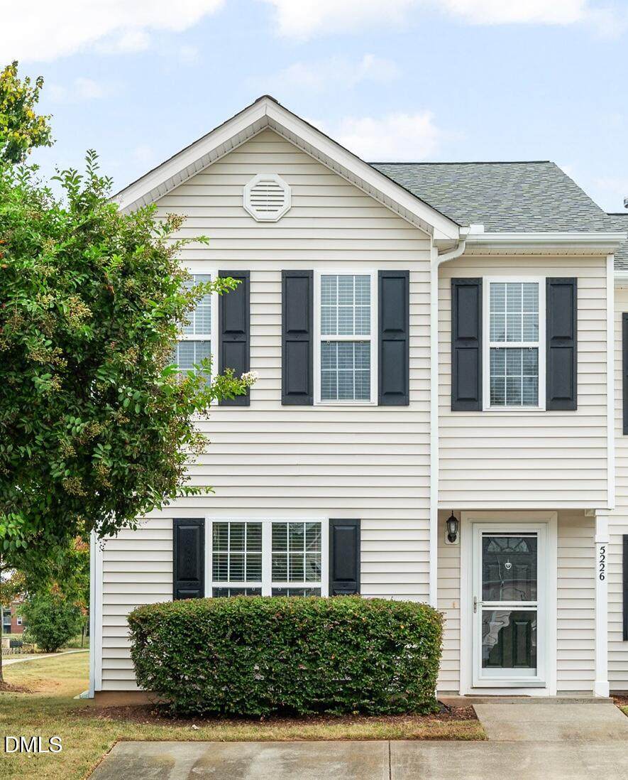 5226 Malik Drive - Photo 1