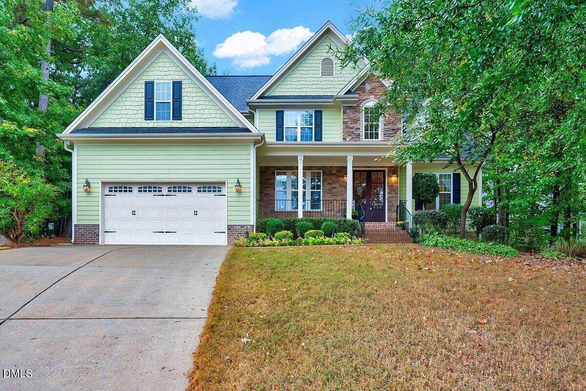 520 Checkmate Circle - Photo 1