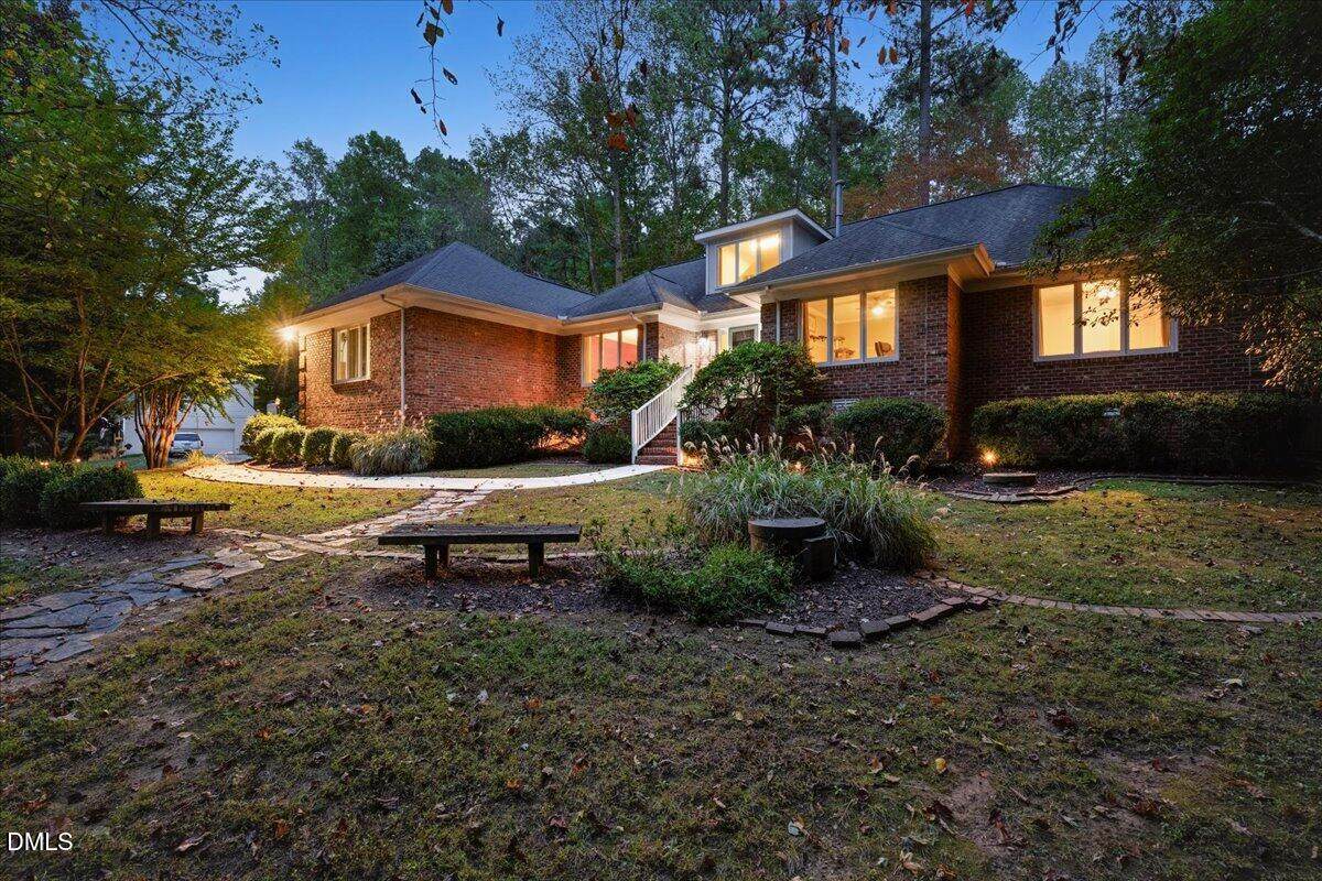 1005 Berwyn Way - Photo 1