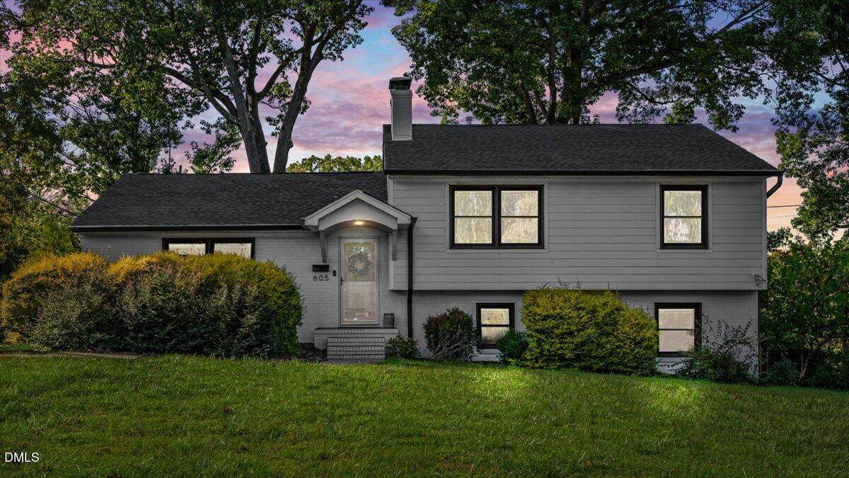 605 Candlewood Drive - Photo 1