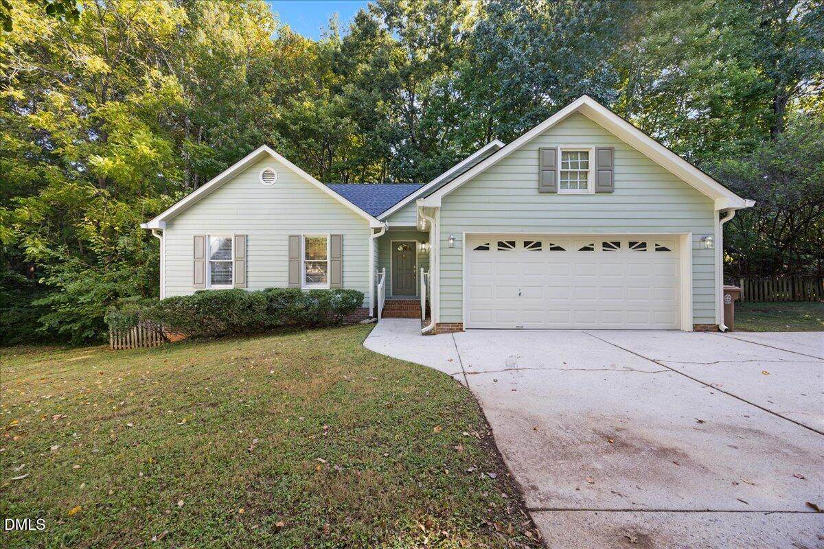 224 Amberglow Place - Photo 1