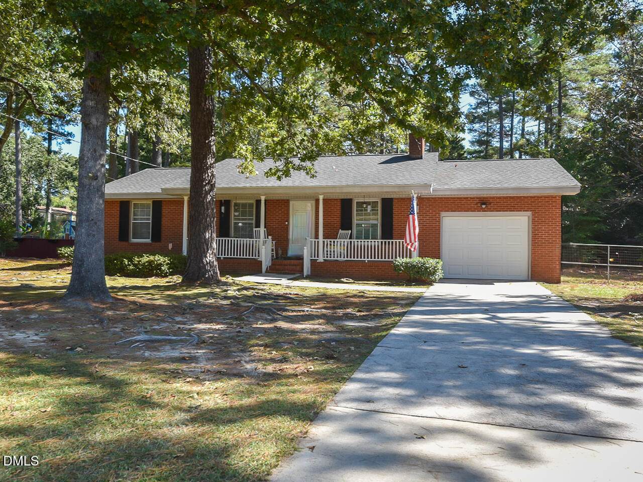 27 White Oak Drive - Photo 1