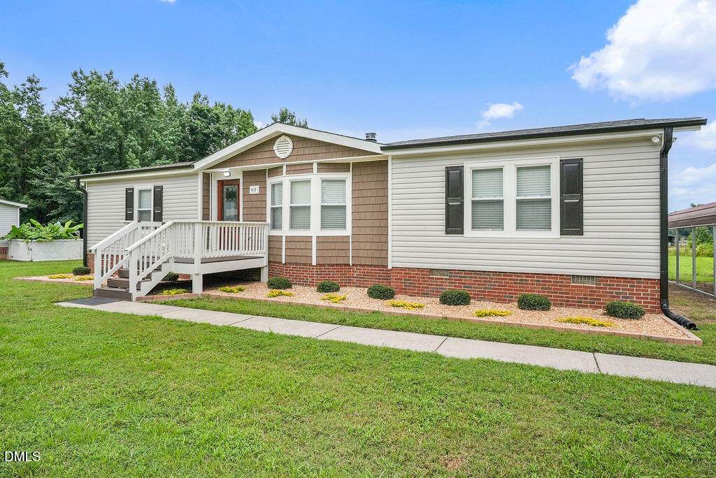 63 Carolina Drive - Photo 1