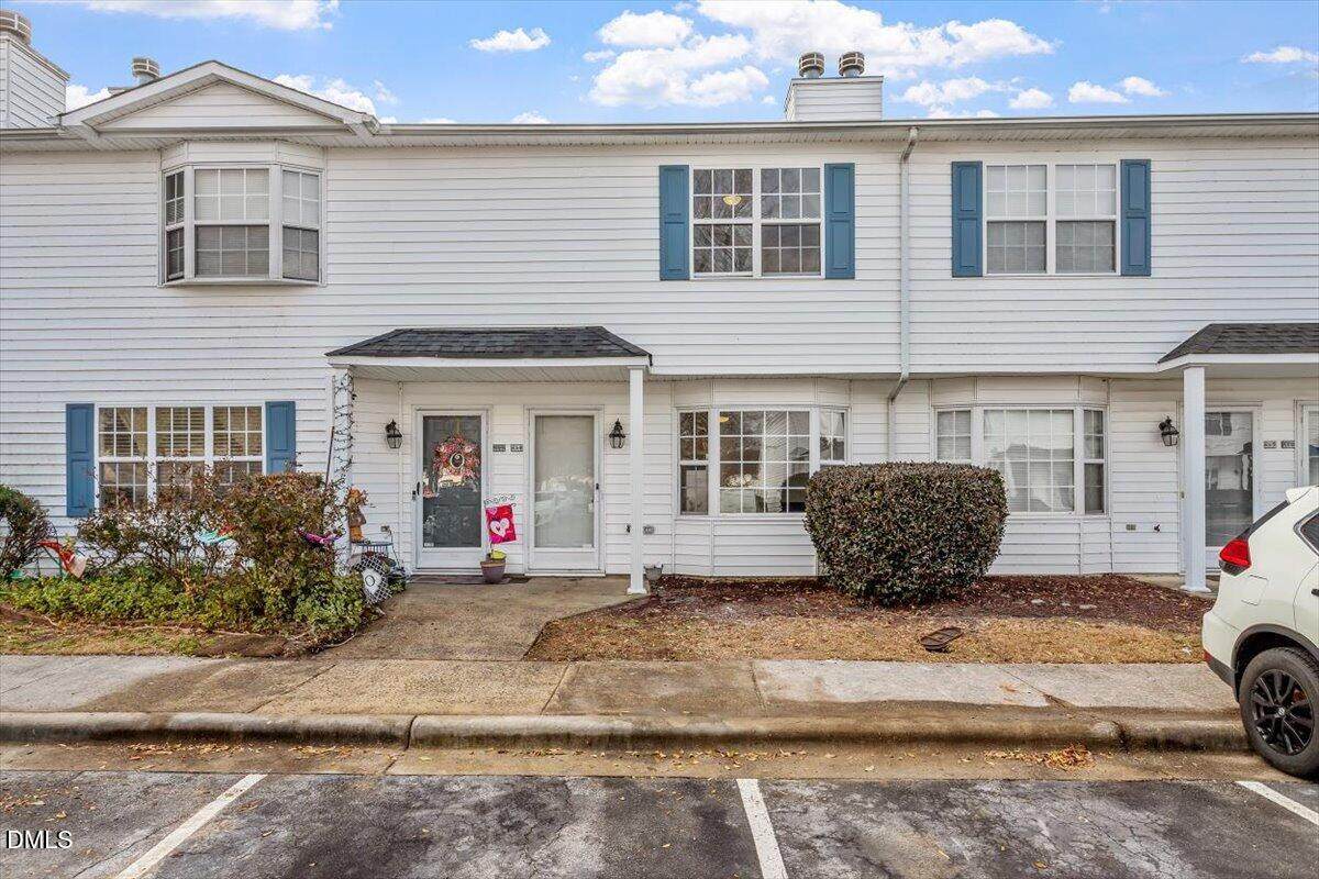 3900 Sterling Pointe Drive - Photo 1