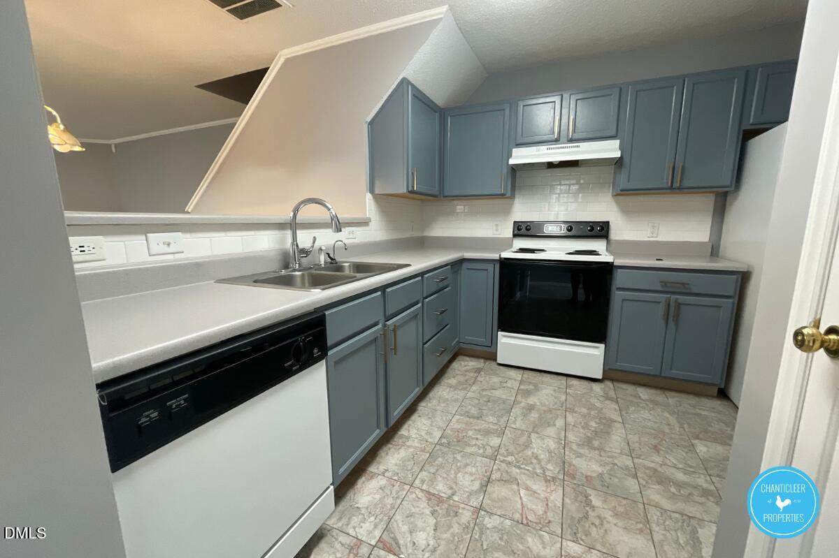 5263 Eagle Trace Drive - Photo 1