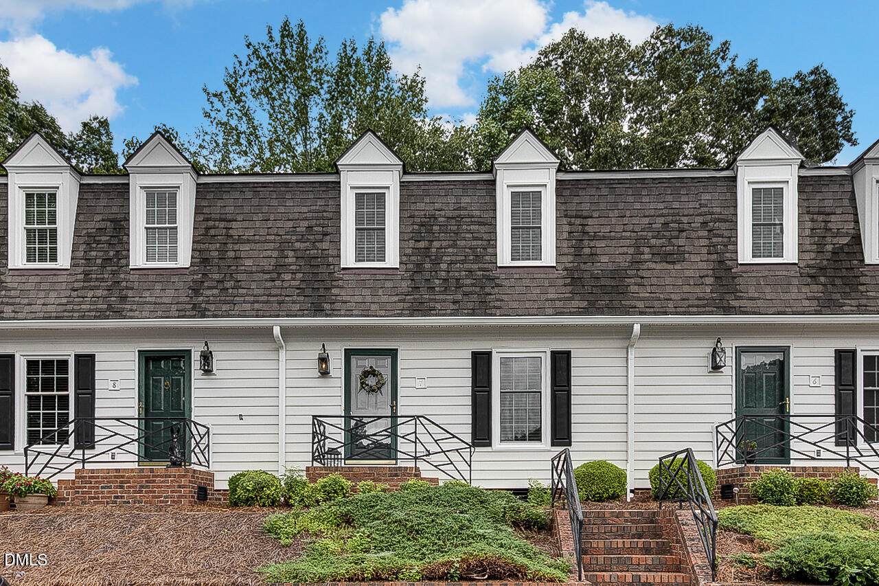 330 Presnell Street - Photo 1