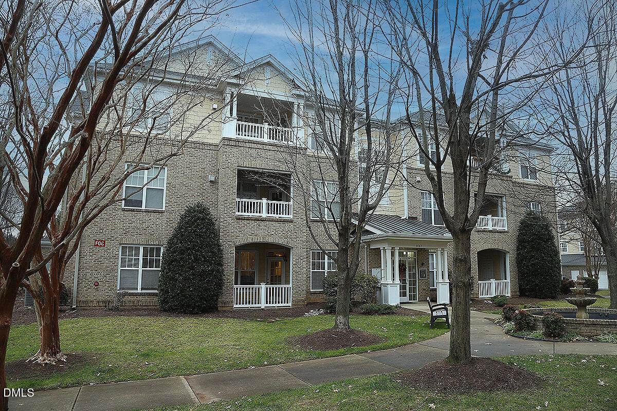 3161 Hemlock Forest Circle - Photo 1