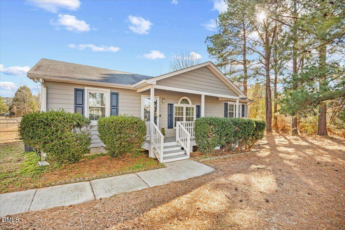 107 Claymont Road - Photo 1