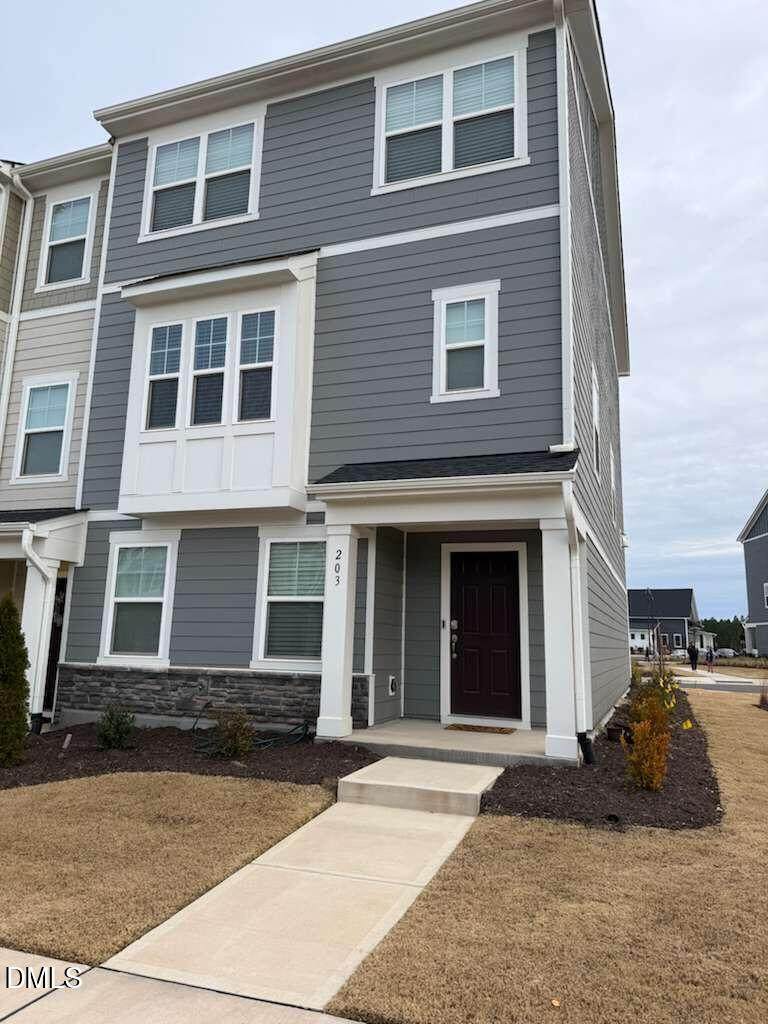 203 Nahunta Drive - Photo 1