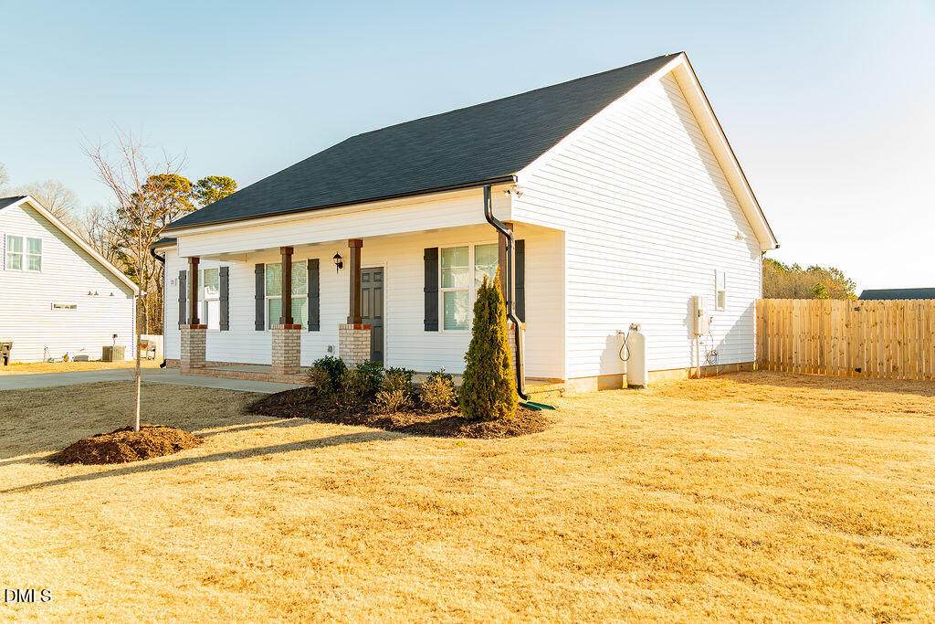 118 Longbow Drive - Photo 1