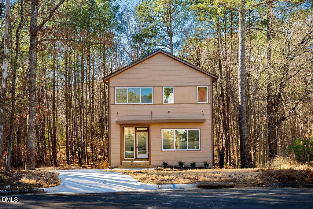 7 Mercury Court - Photo 1