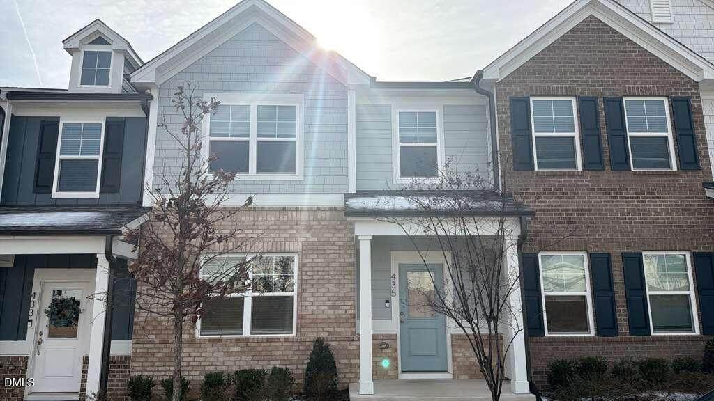 435 Parker Station Avenue - Photo 1