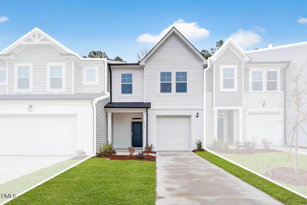 574 Barrington Row Avenue - Photo 1