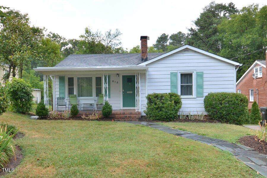 812 Knox Street - Photo 1