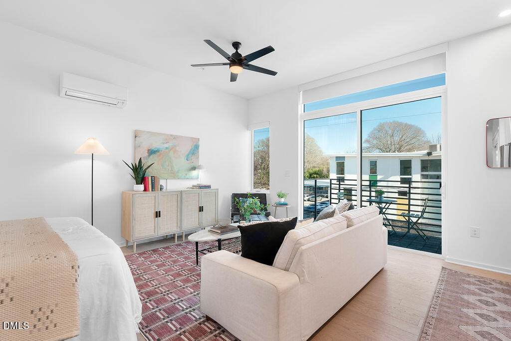 521 Mangum Street - Photo 1