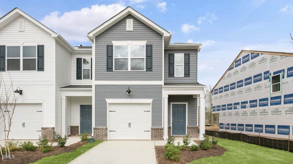 424 Ember Street - Photo 1