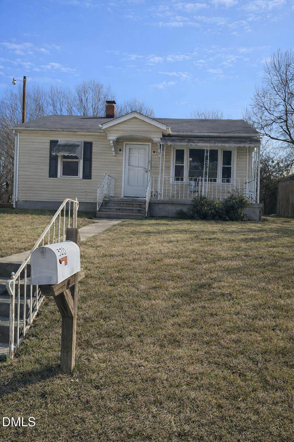 328 Mulberry Street - Photo 1