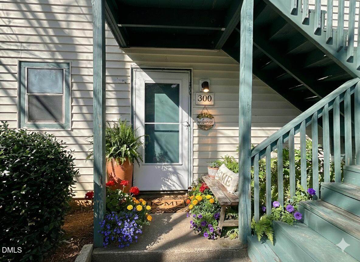 300 Ashley Forest Road - Photo 1