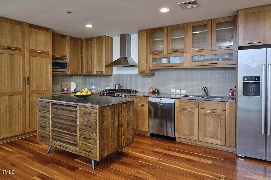 601 Rosemary Street - Photo 1