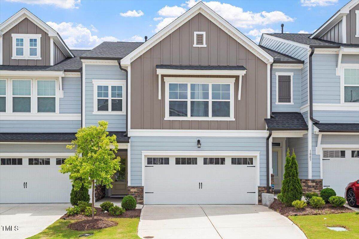 1003 Canary Pepper Drive - Photo 1