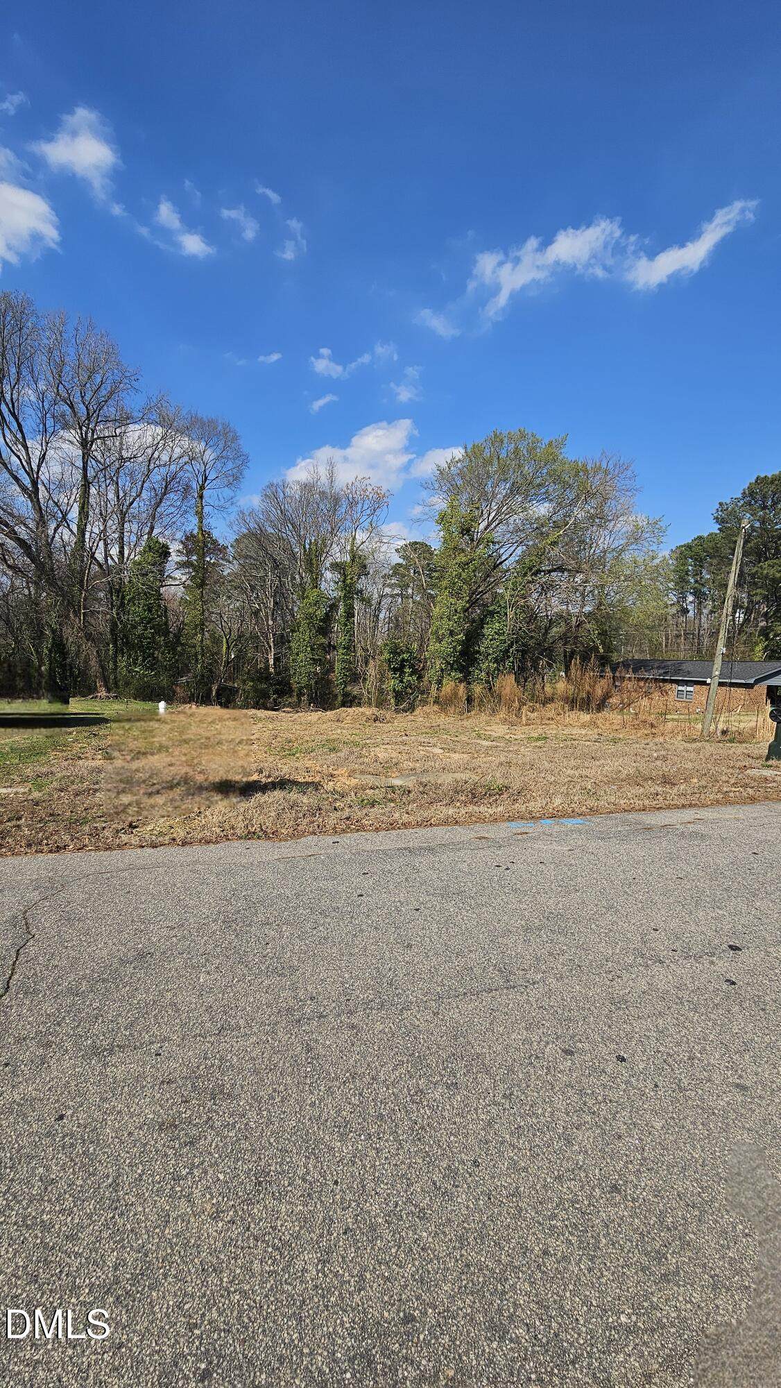 112 Pine - Photo 1
