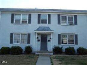 1400 Roslyn Drive - Photo 1