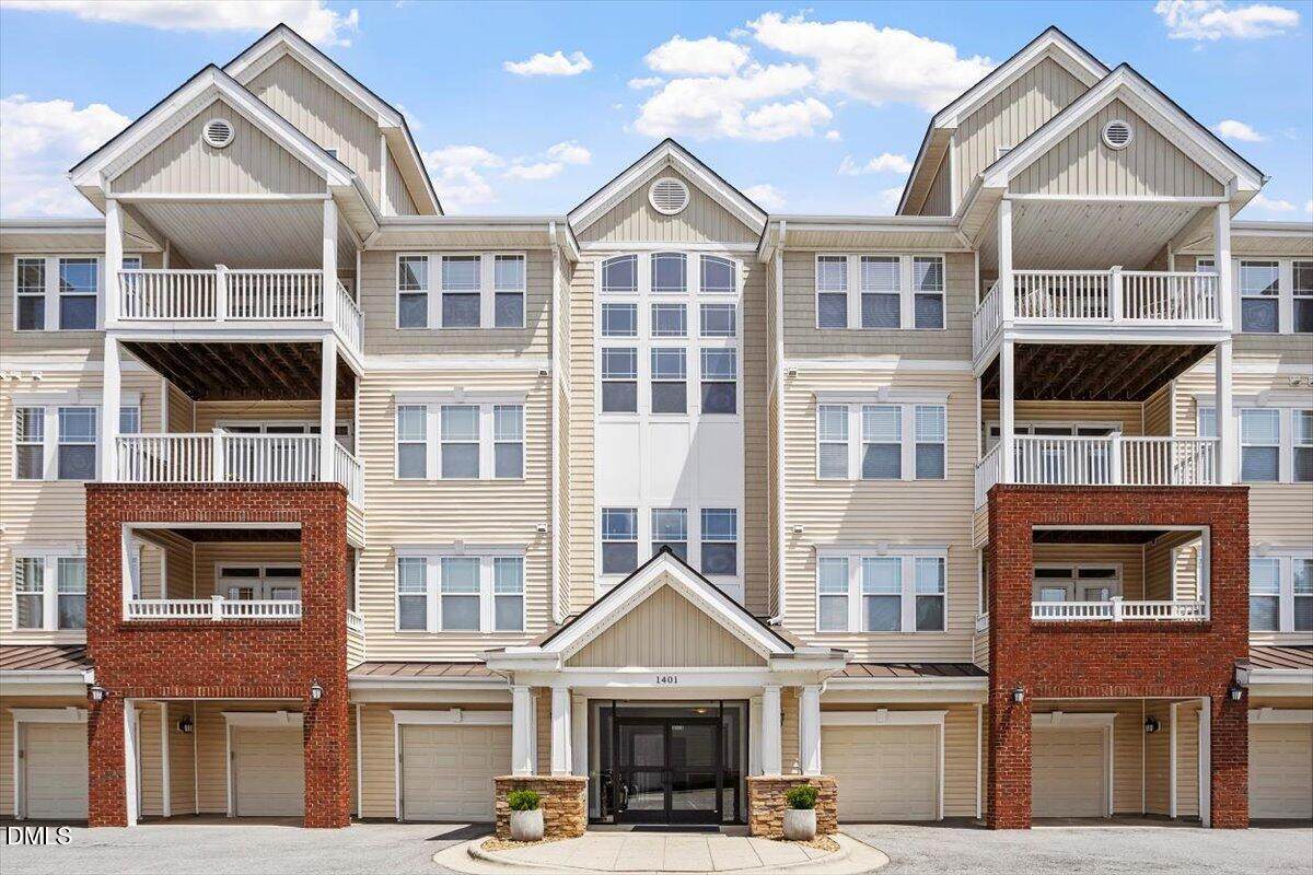https://bt-photos.global.ssl.fastly.net/tmls/orig_boomver_1_10169744-2.jpg