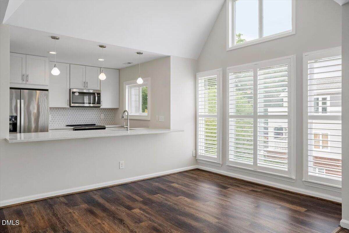 1000 Brighthurst Drive - Photo 1
