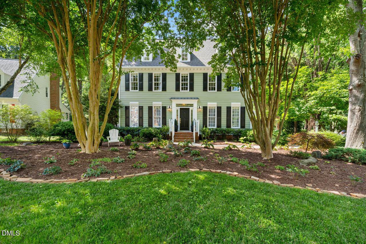 107 Meadowglades Lane - Photo 1