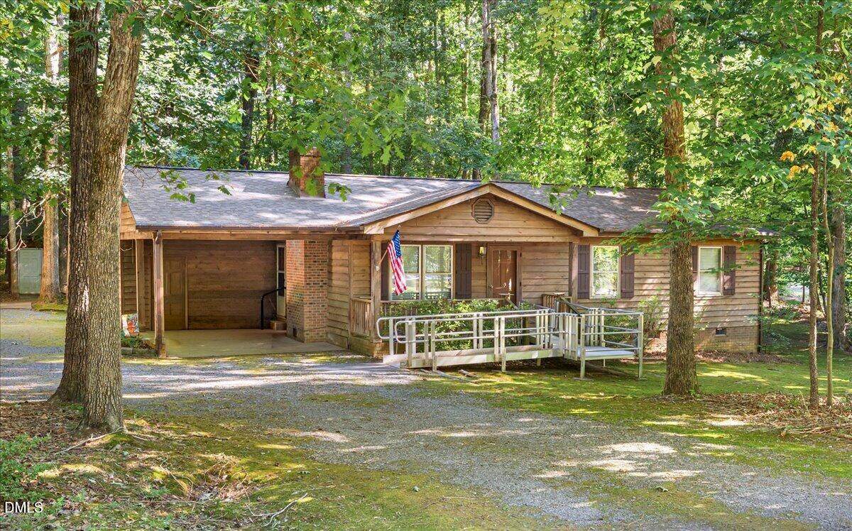 116 Hogan Drive - Photo 1