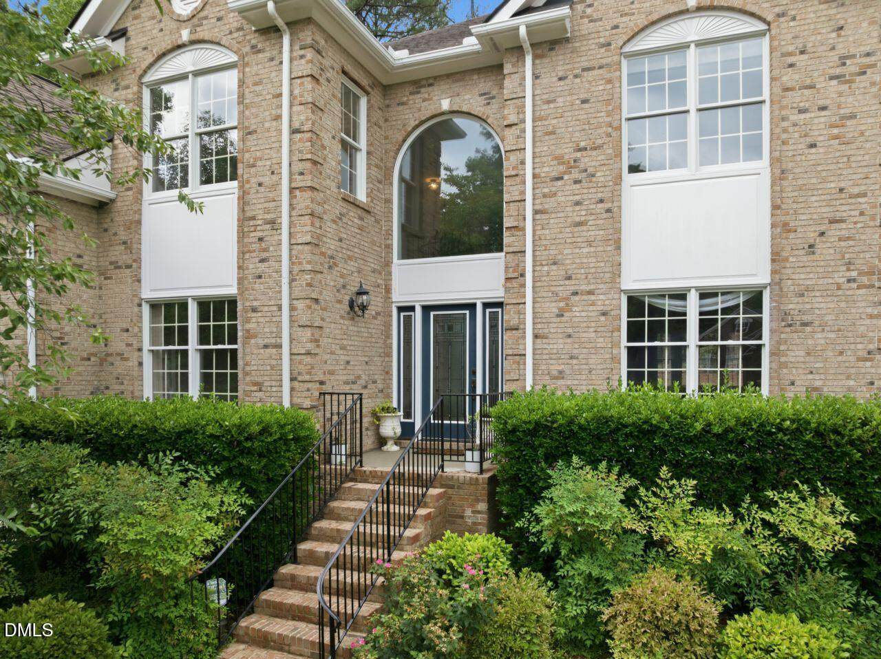 203 Ticonderoga - Photo 1