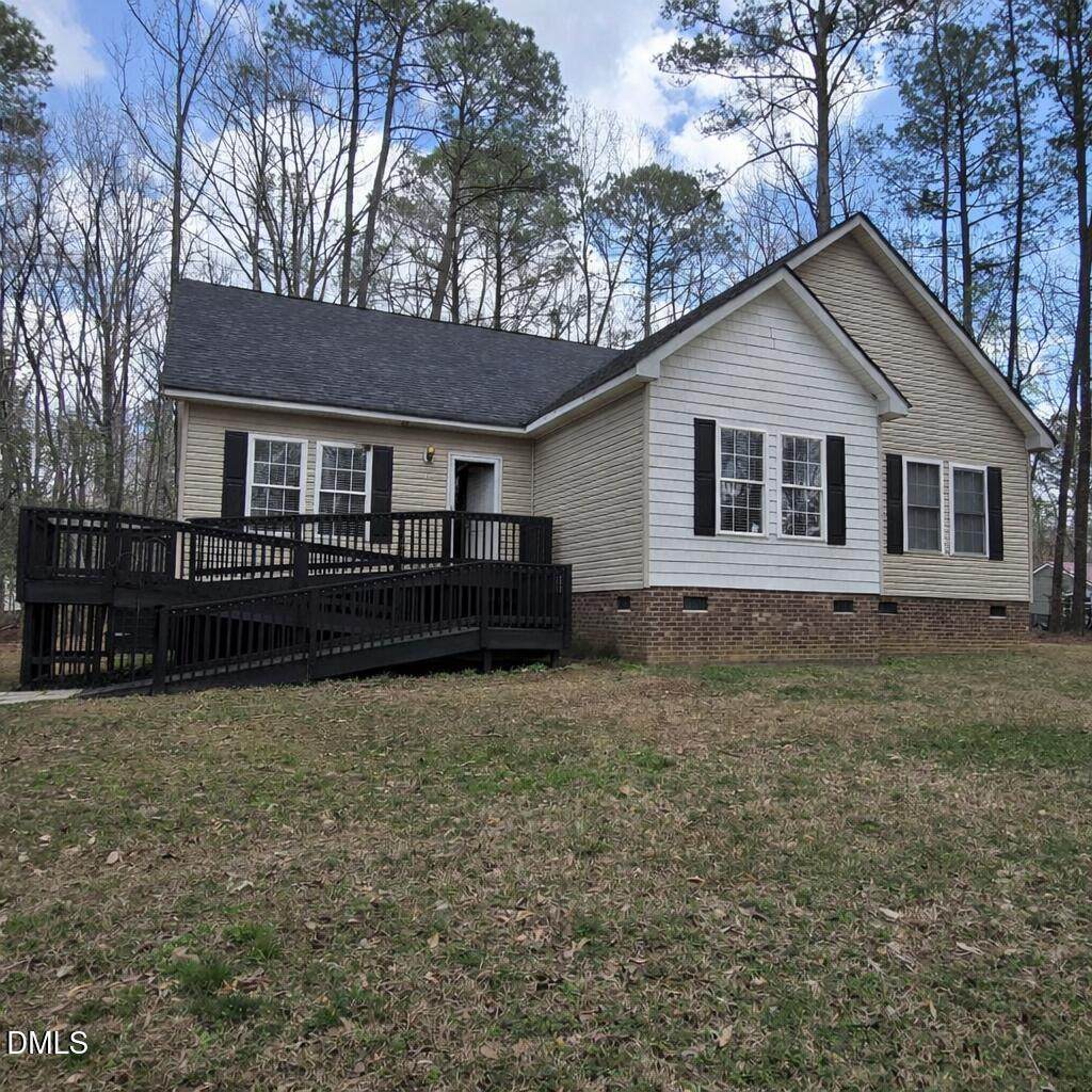 121 Santee Drive - Photo 1