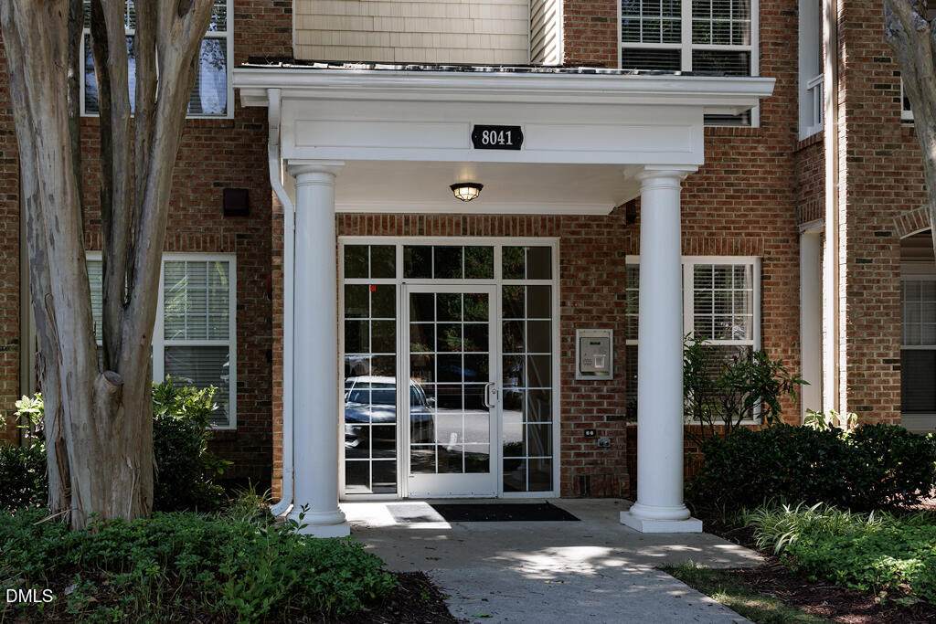 8041 Allyns Landing Way - Photo 1