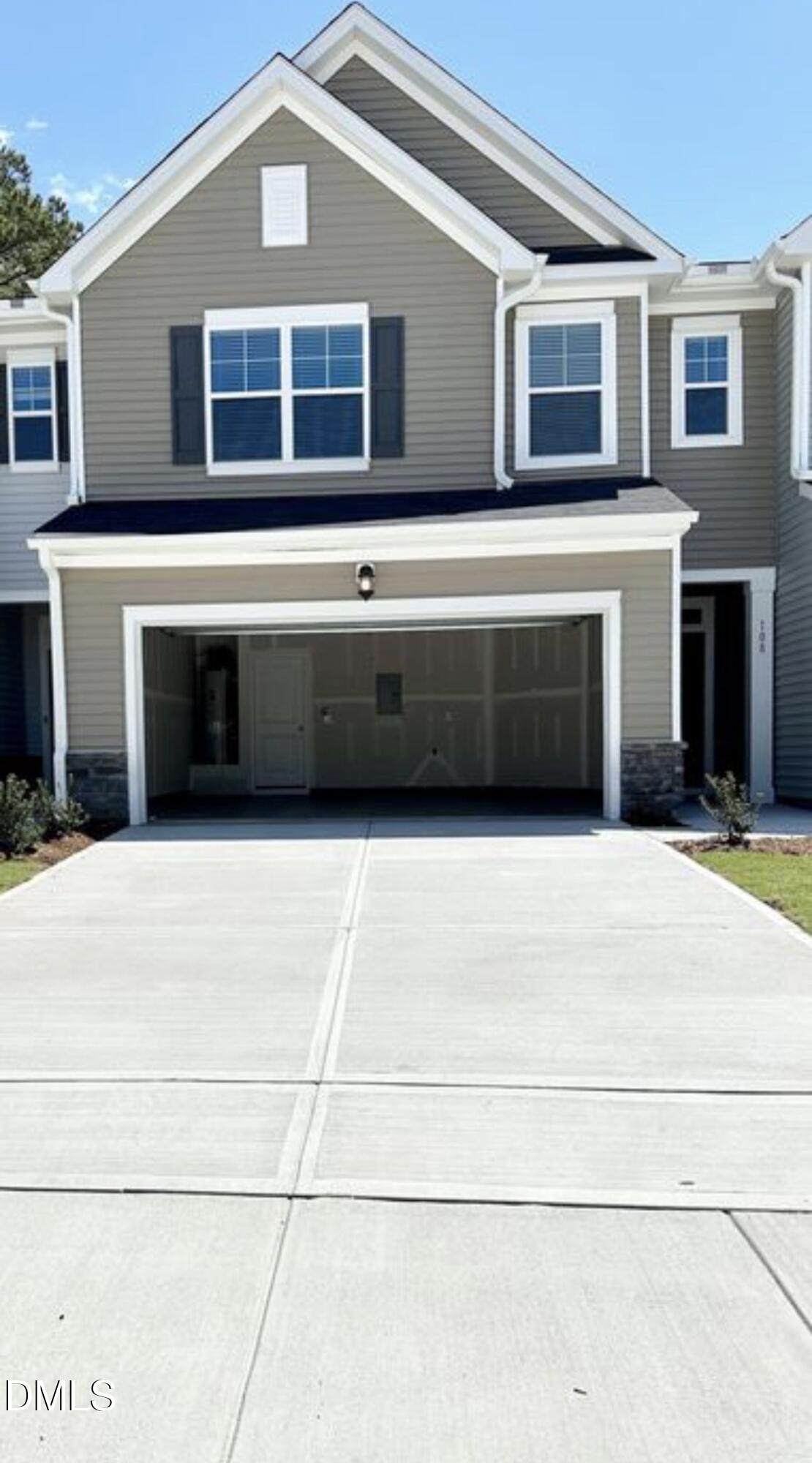 108 Jade Creek Drive - Photo 1