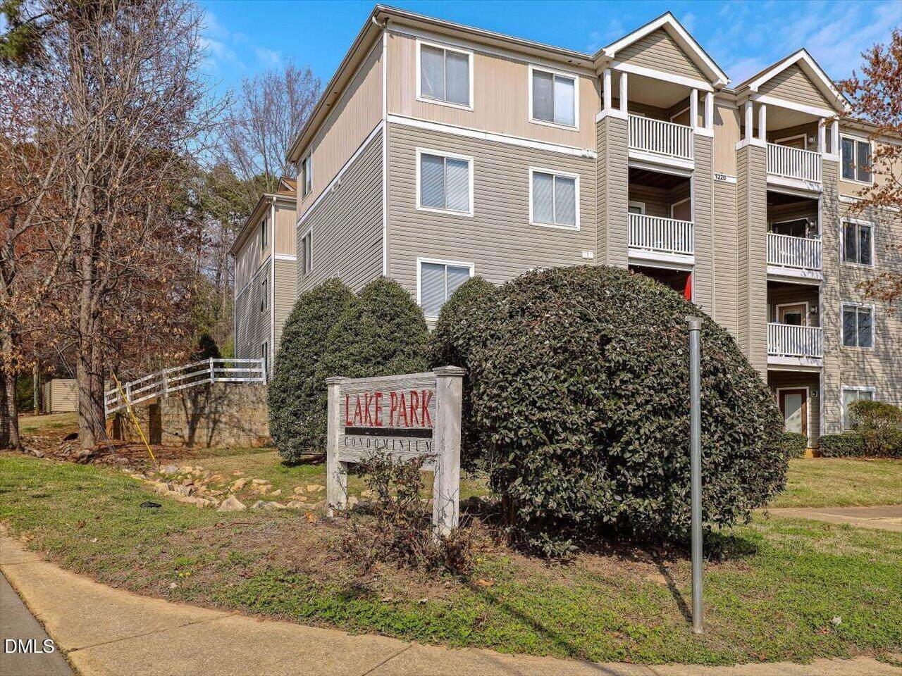 1231 University Court - Photo 1