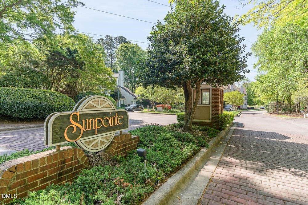 6151 Summer Pointe Place - Photo 1