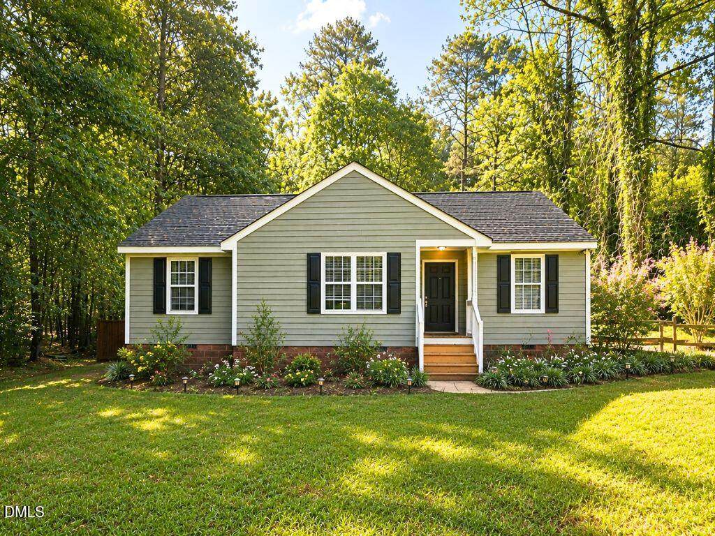 108 Bristol Court - Photo 1